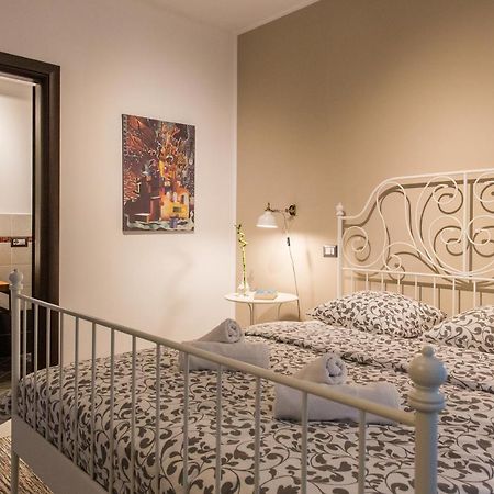 One Love Metropolitan Apartment Бухарест Екстер'єр фото