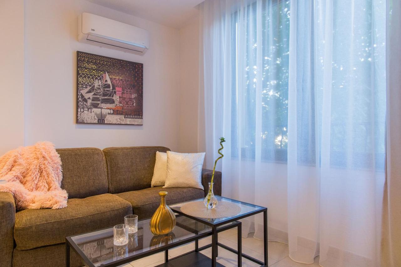 One Love Metropolitan Apartment Бухарест Екстер'єр фото